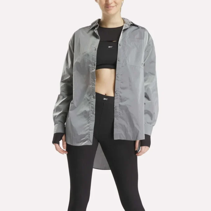 Camisa con botones estilo estudio para mujer