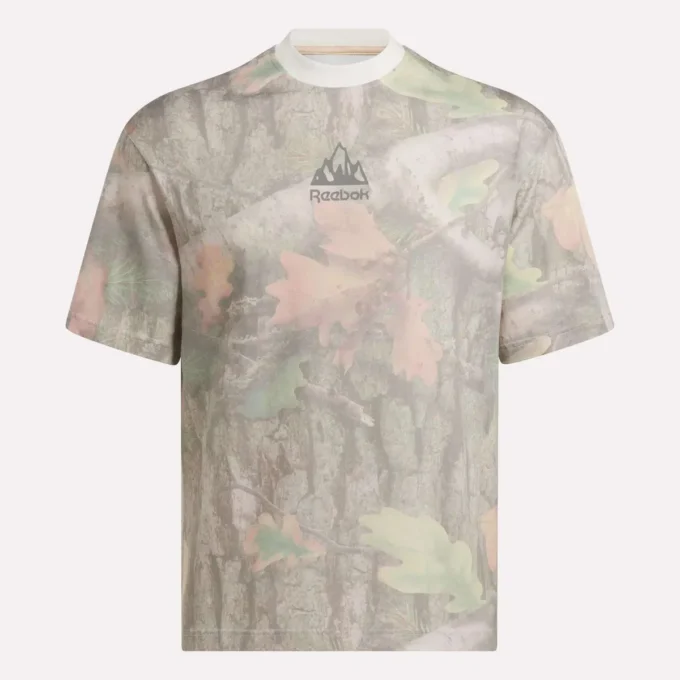 Camiseta con estampado integral Reebok x MARKET Camiseta con estampado integral Reebok x MARKET