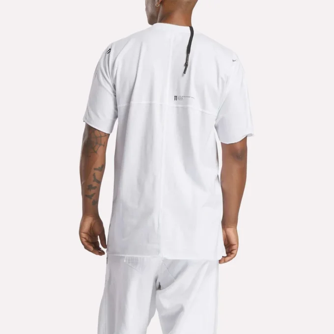 Camiseta Constructed de Reebok x 11 By Boris Bidjan Saberi LTD