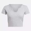 Camiseta corta clásica para mujer Camiseta corta clásica para mujer