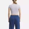 Camiseta corta clásica para mujer Camiseta corta clásica para mujer
