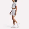 Camiseta corta de manga corta con logo bicolor para mujer Camiseta corta de manga corta con logo bicolor para mujer