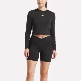 Camiseta corta de manga larga Core Slim Fit para mujer