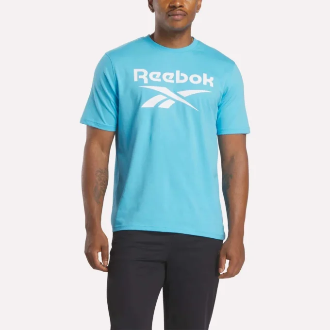 Camiseta de manga corta con cuello redondo y logo grande para hombre Camiseta de manga corta con cuello redondo y logo grande para hombre