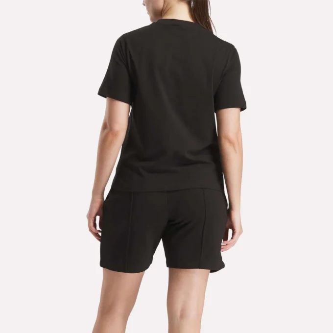 Camiseta de manga corta con cuello redondo y logotipo grande para mujer Camiseta de manga corta con cuello redondo y logotipo grande para mujer