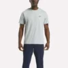 Camiseta de manga corta con cuello redondo y logotipo pequeño para hombre Camiseta de manga corta con cuello redondo y logotipo pequeño para hombre