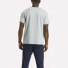 Camiseta de manga corta con cuello redondo y logotipo pequeño para hombre Camiseta de manga corta con cuello redondo y logotipo pequeño para hombre