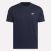 Camiseta de manga corta con cuello redondo y logotipo pequeño para hombre Camiseta de manga corta con cuello redondo y logotipo pequeño para hombre
