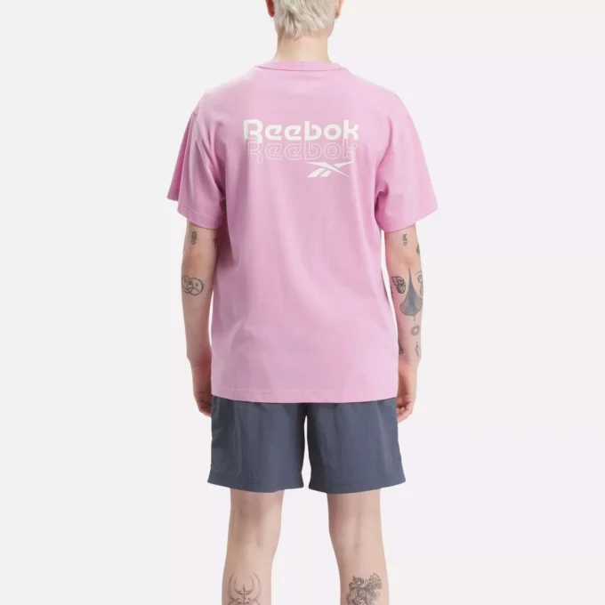 Camiseta de manga corta con gráfico Reebok Identity Brand Proud para hombre Camiseta de manga corta con gráfico Reebok Identity Brand Proud para hombre