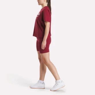 Camiseta de manga corta oversize con logo grande para mujer