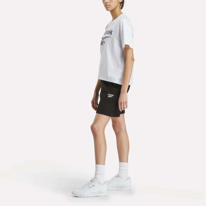 Camiseta de manga corta oversize con logo grande para mujer Camiseta de manga corta oversize con logo grande para mujer