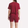 Camiseta de manga corta oversize con logo grande para mujer