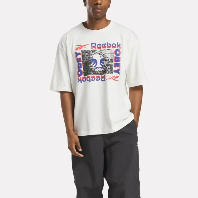 Camiseta gráfica Reebok x OBEY Camiseta gráfica Reebok x OBEY