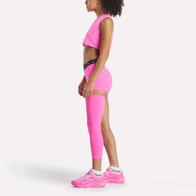Camiseta sin mangas corta Reebok x Angel Reese Camiseta sin mangas corta Reebok x Angel Reese