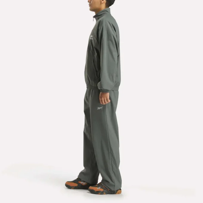 Chaqueta Vector de Reebok x MARKET Chaqueta Vector de Reebok x MARKET