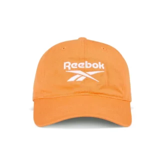 Gorra con logotipo