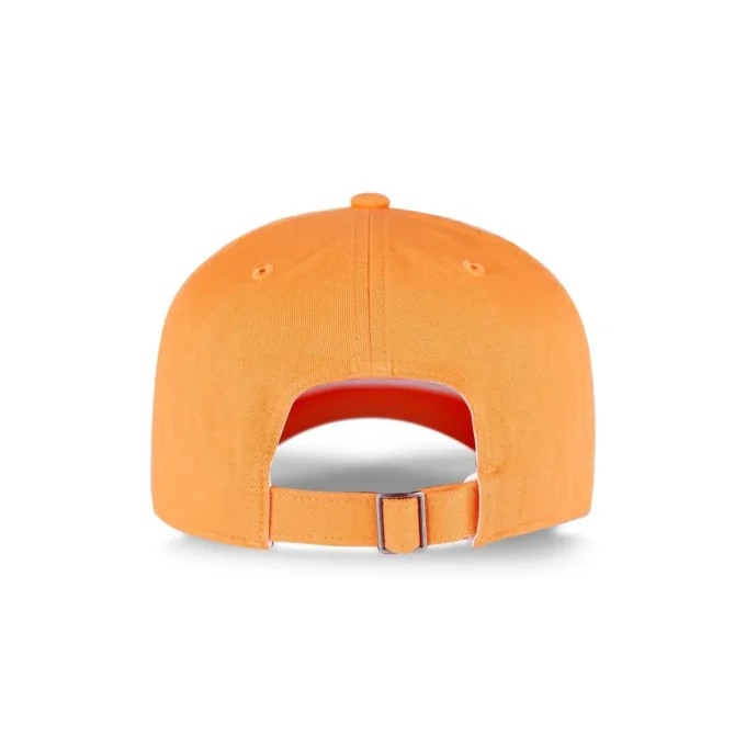 Gorra con logotipo