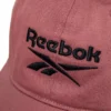 Gorra con logotipo