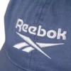 Gorra con logotipo