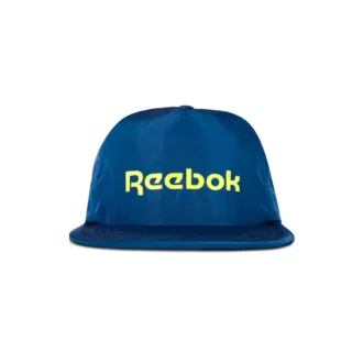Gorra de running con visera plana