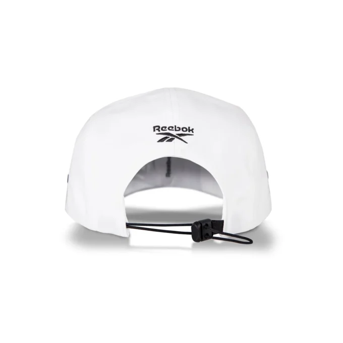 Gorra técnica para correr con cordón