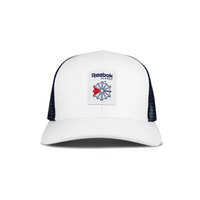 Gorra Trucker con parche tejido Vector