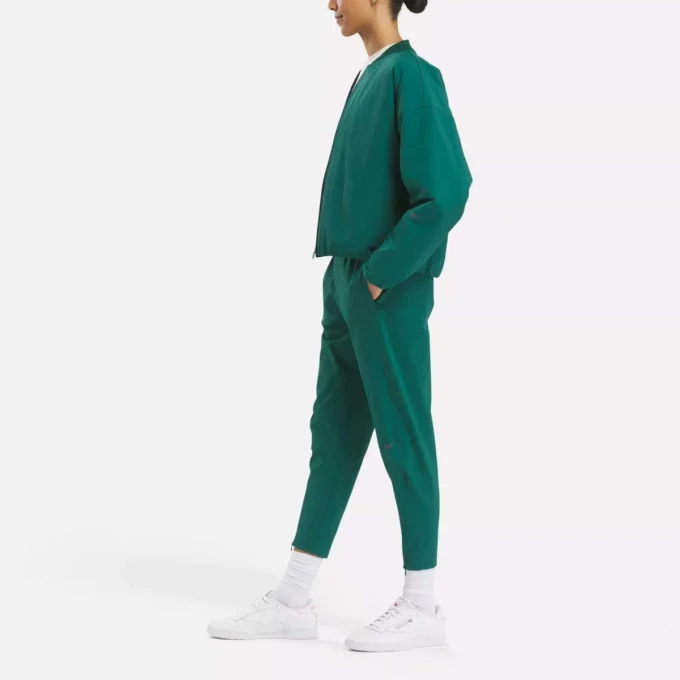 Pantalones Active Collective SkyStretch Woven para mujer Pantalones Active Collective SkyStretch Woven para mujer
