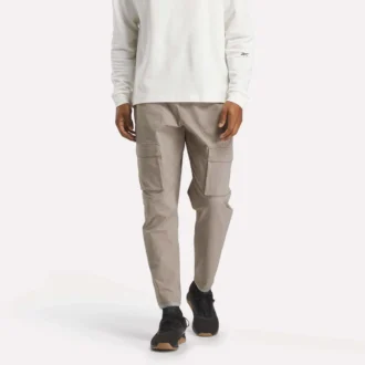 Pantalones cargo Active Collective SkyStretch Woven para hombre