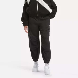 Pantalones cargo esenciales para el guardarropa femenino