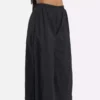 Pantalones clásicos con volumen para mujer Pantalones clásicos con volumen para mujer