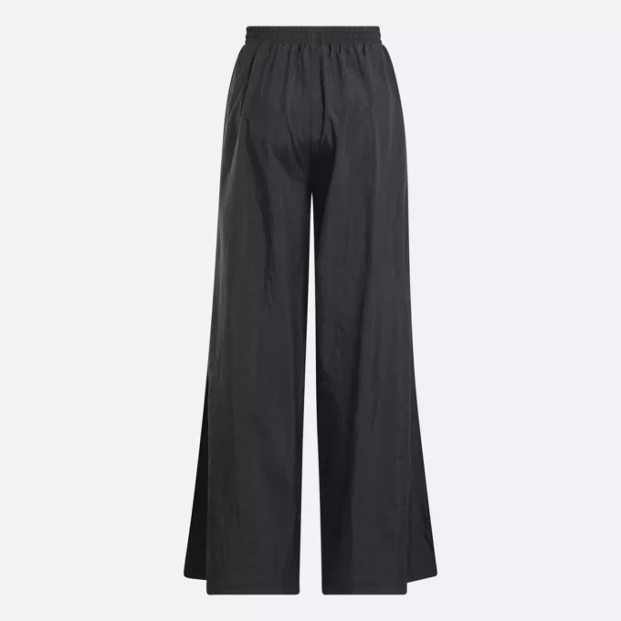 Pantalones clásicos con volumen para mujer Pantalones clásicos con volumen para mujer
