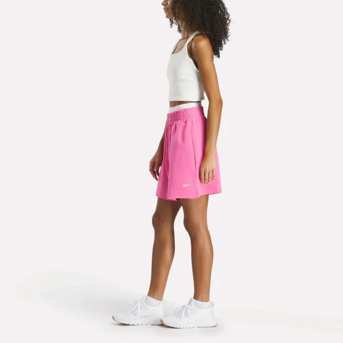 Pantalones cortos de talle alto Identity para mujer 5″ Pantalones cortos de talle alto Identity para mujer 5″