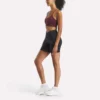 Sujetador con tirantes Core para mujer: sujeción media Sujetador con tirantes Core para mujer: sujeción media