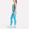 Sujetador con tirantes Core para mujer: sujeción media Sujetador con tirantes Core para mujer: sujeción media
