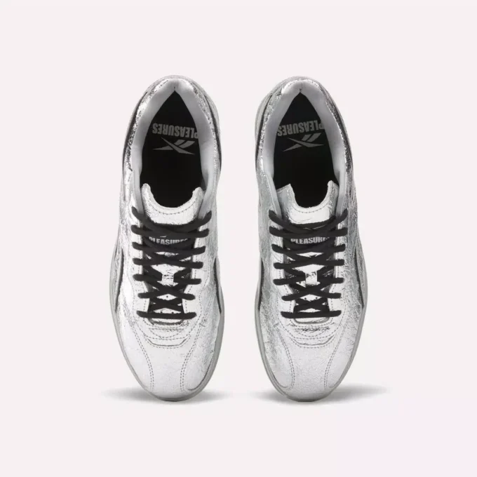 Zapatillas Hammer Street de Reebok x PLEASURES Zapatillas Hammer Street de Reebok x PLEASURES