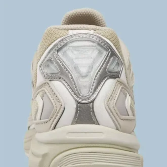 zapatillas premier road ultra ltd 2 4 330x330 - Zapatillas Premier Road Ultra LTD