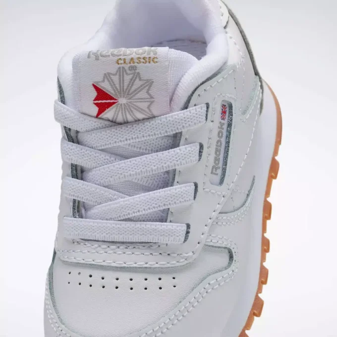 Zapatos Classic Leather para niños: bebés y niños pequeños
