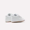 Zapatos Club C Crib para niños: bebés y niños pequeños Zapatos Club C Crib para niños: bebés y niños pequeños